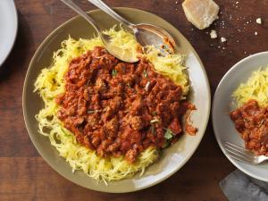 spaghetti squash with meat sauce recipe image