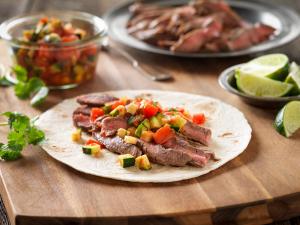 quick beef fajitas with pico-de-gallo recipe image