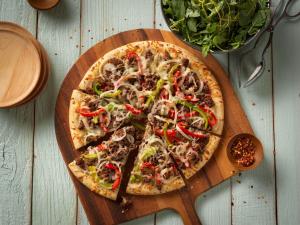 beef, peppers and onion pizza recipe image