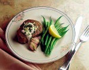blue cheese tenderloin steaks recipe image